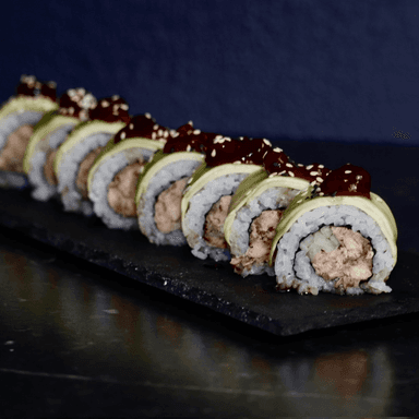#54 Uramaki; Łosoś grillowany, awokado, żurawiną